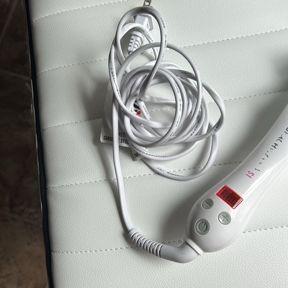 Beachwaver S1 1inch - Picture 3 of 3